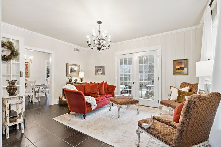 Property Photo:  115 Tonawanda Drive  IA 50312 