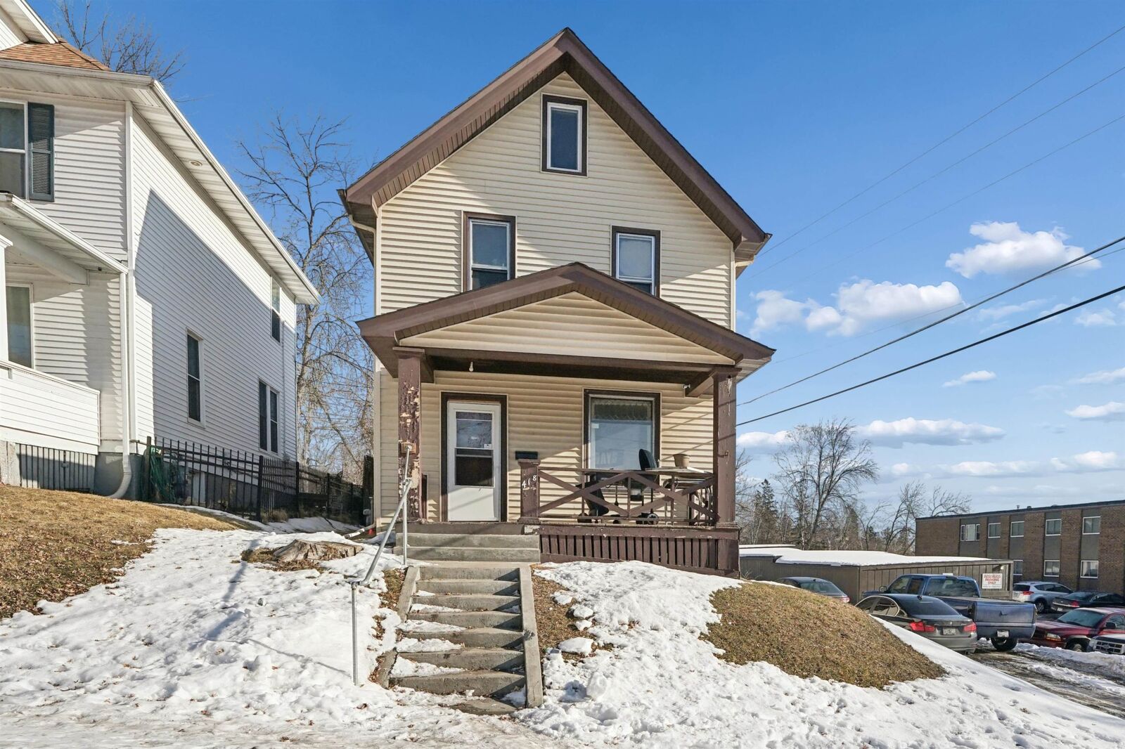 Property Photo: 418 N 13th Ave E MN 55805