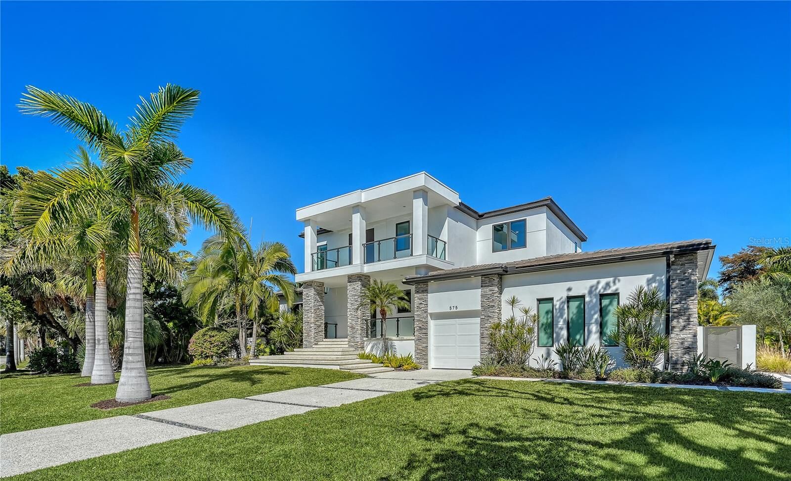 Property Photo:  575 S Spoonbill Drive  FL 34236 