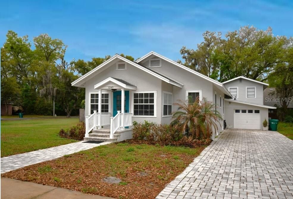 Property Photo: 1245 N Alexander Street FL 32757