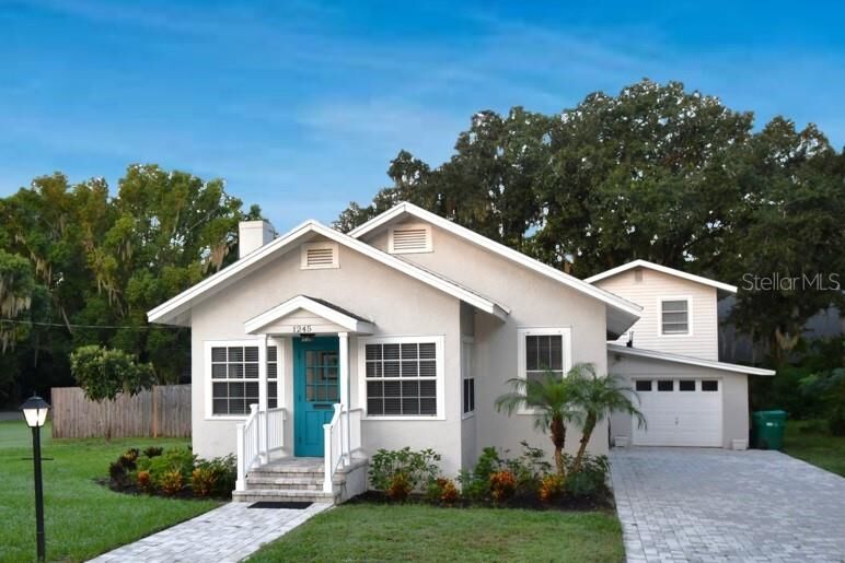 Property Photo:  1245 N Alexander Street  FL 32757 