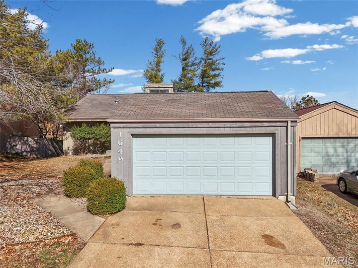 Property Photo:  1649 Country Hill Lane  MO 63021 