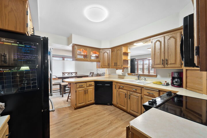 Property Photo: 559 Orchard St WI 53105