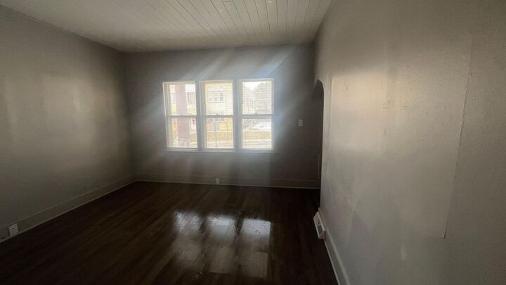 Property Photo:  1225 W Keefe Ave  WI 53206 
