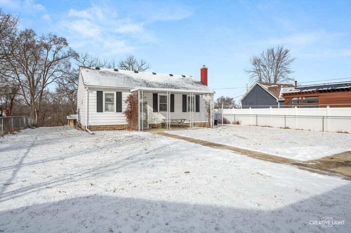 Property Photo: 268 S Adams Street IL 60543