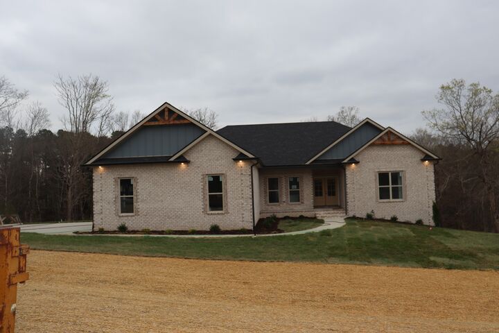 Property Photo:  1534 Buck Ridge Ct  TN 37052 