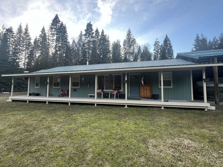 Property Photo:  151 Park Ln  WA 99119 