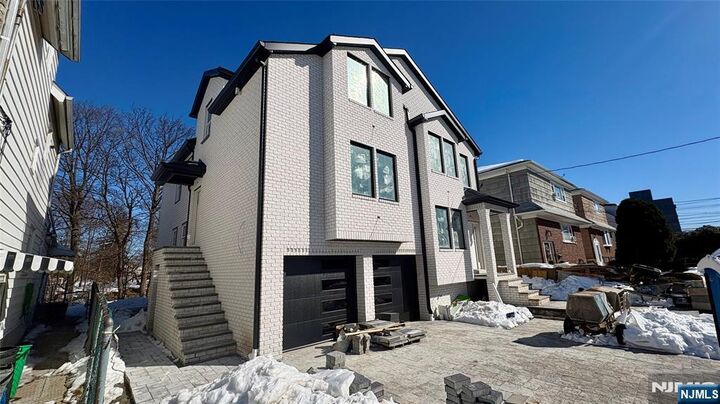 Property Photo:  539 Freeman Street  NJ 07071 