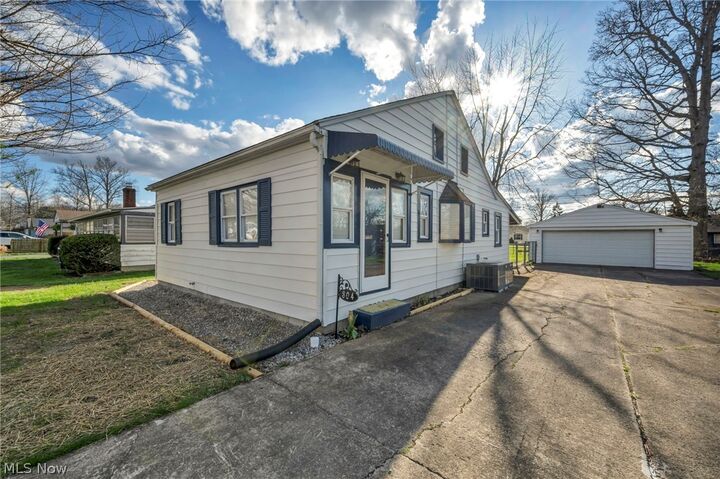 Property Photo: 304 Parkland Boulevard OH 44089