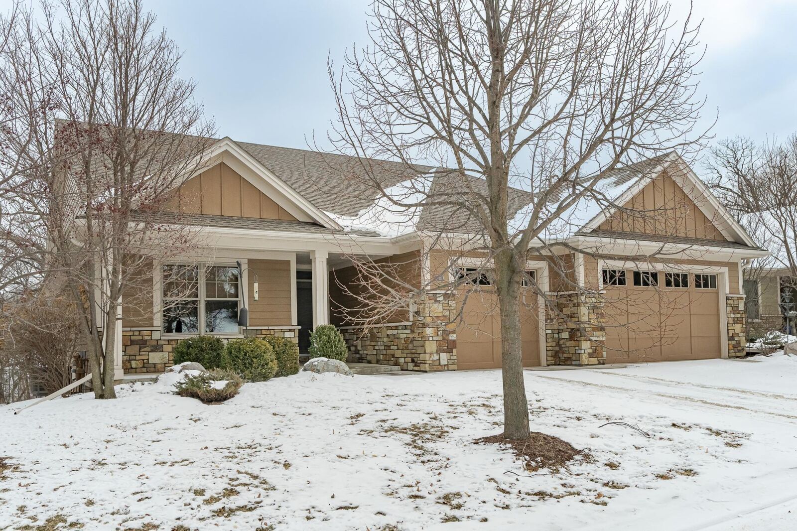 Property Photo: 848 Fox Valley Place SW MN 55902