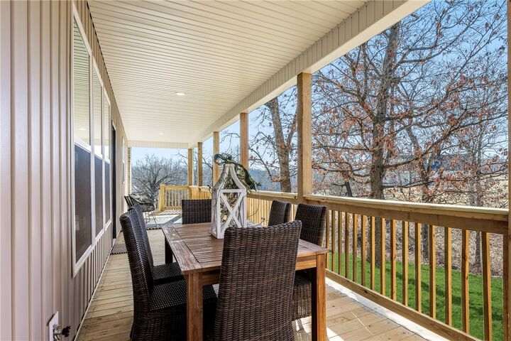 Property Photo:  10101 Raindrop Lane  AR 72736 