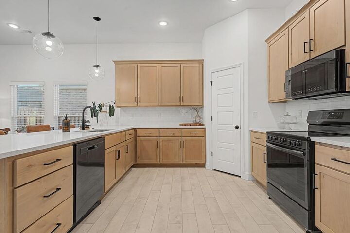 Property Photo:  5283 Little Field Avenue  AR 72762 