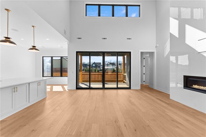 Property Photo:  3409 SW Starburst Avenue  AR 72713 