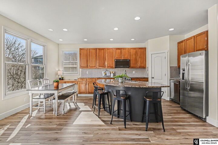 Property Photo:  9801 S 28th Avenue  NE 68123 