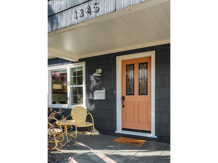 Property Photo:  1845 SE 58th Ave  OR 97215 