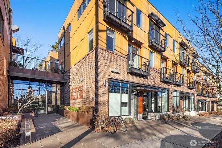 Property Photo:  3314 NE 65th Street 105  WA 98115 