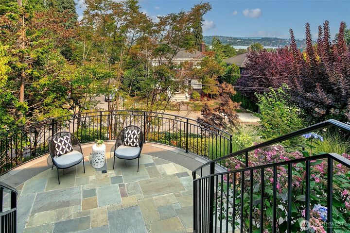 Property Photo:  1939 E Crescent Drive  WA 98112 