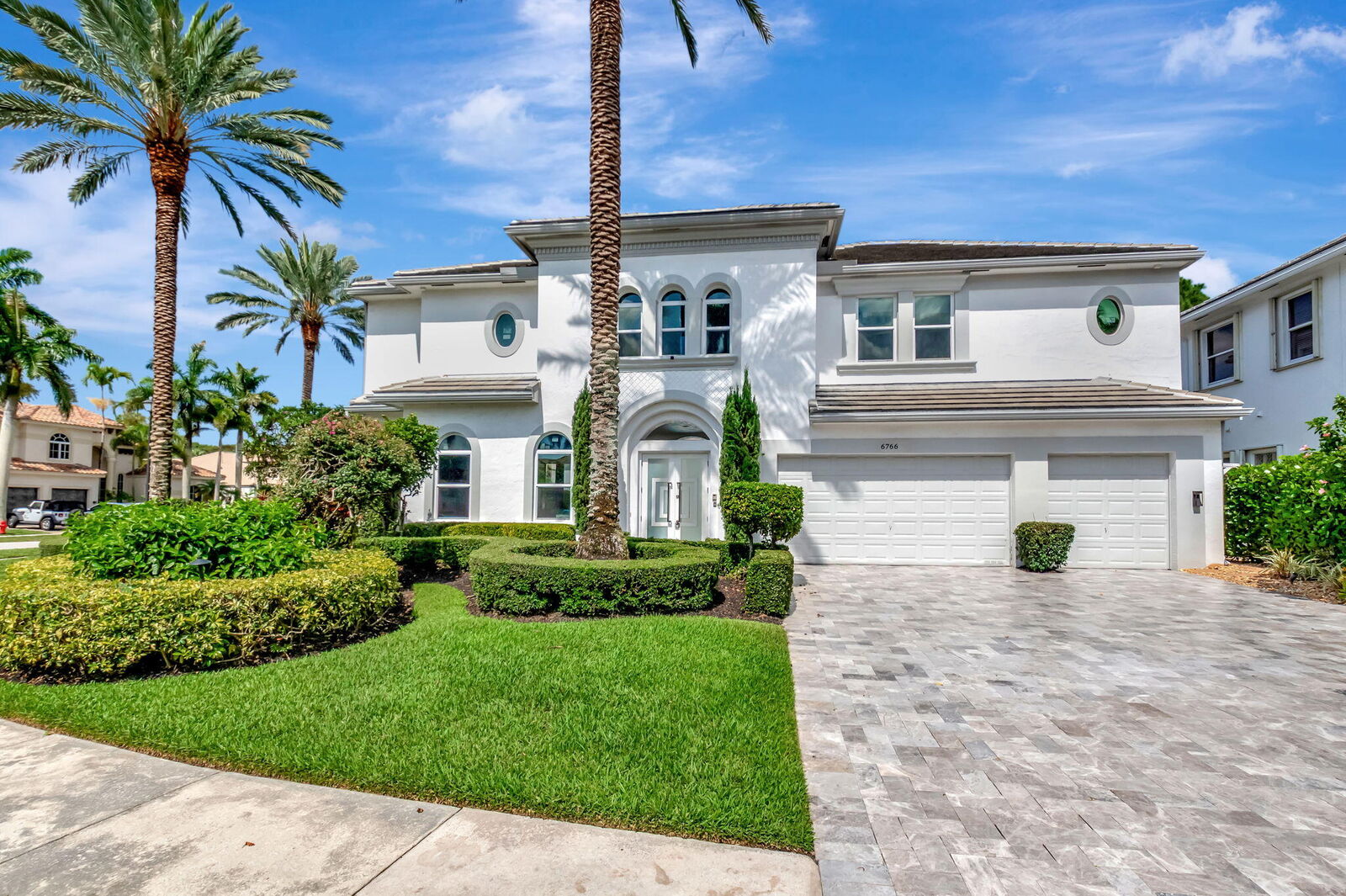 Property Photo:  6766 Royal Orchid Circle  FL 33446 