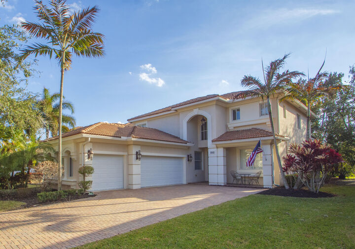 Property Photo:  5962 SW Bald Eagle Drive  FL 34990 