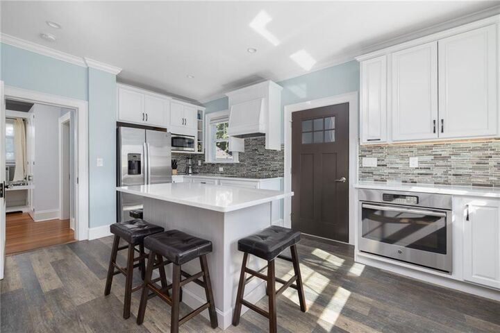 Property Photo:  127 West Main Road  RI 02842 