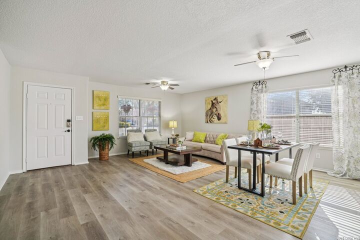 Property Photo:  431 Woodstone  TX 78108 