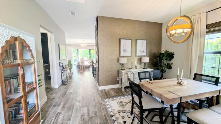 Property Photo:  2879 Gin Berry Way  FL 33401 