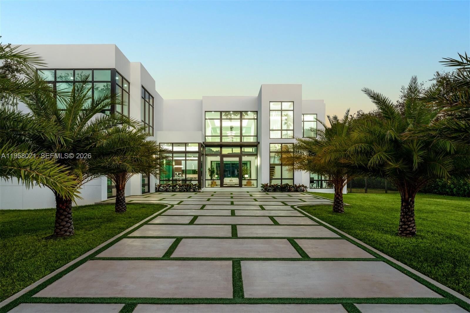 Property Photo:  9525 SW 95th Ct  FL 33176 