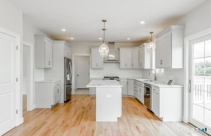 Property Photo:  106 Rock Ridge Road  CT 06040 