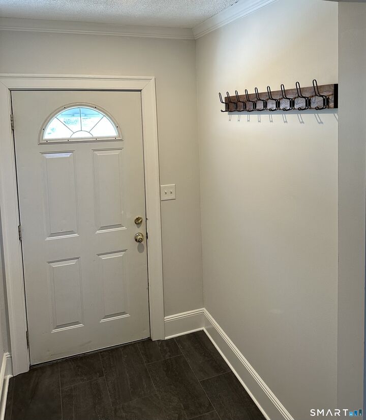 Property Photo:  124 Pemberwick Road Left Side  CT 06831 