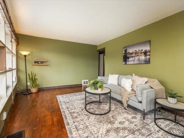 Property Photo:  518 E Dave Ct  WA 99208 