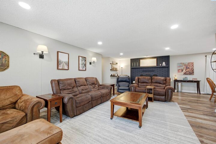 Property Photo:  1681 Olmstead Road  WA 98930 