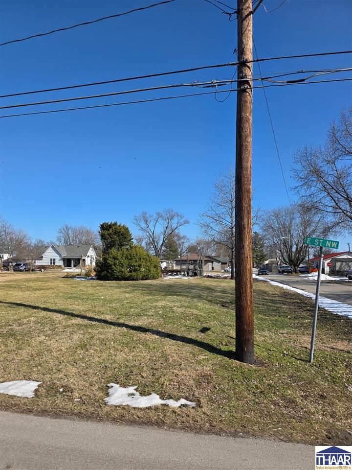 Property Photo:  4th St NW  IN 47441 