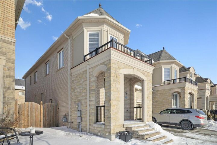 Property Photo:  3071 Isaac Avenue  ON L6M 0S7 