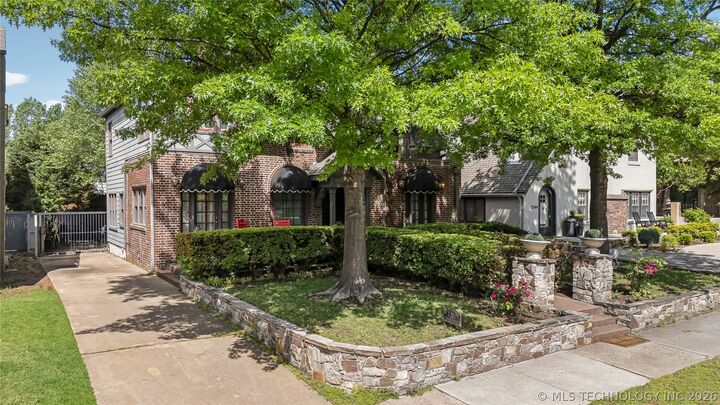 Property Photo:  2252 S Troost Avenue  OK 74114 