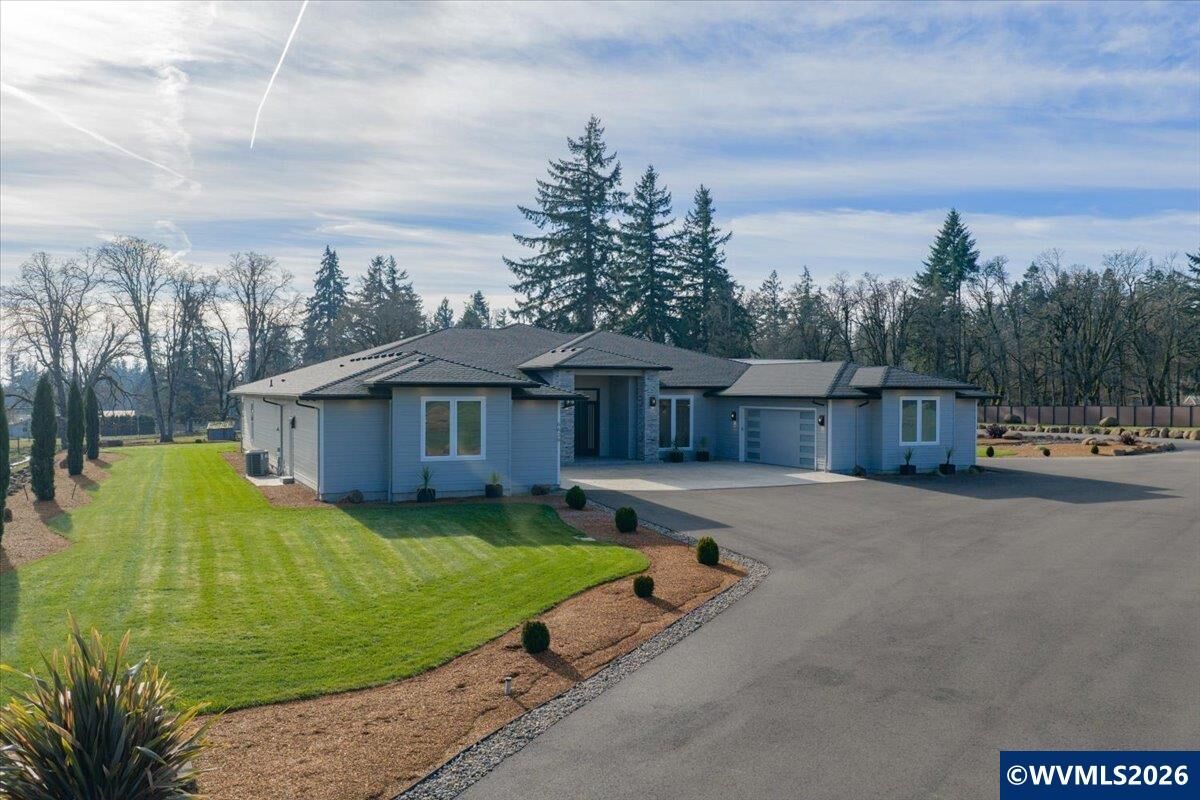 Property Photo:  6629 Pony Pl SE  OR 97317 