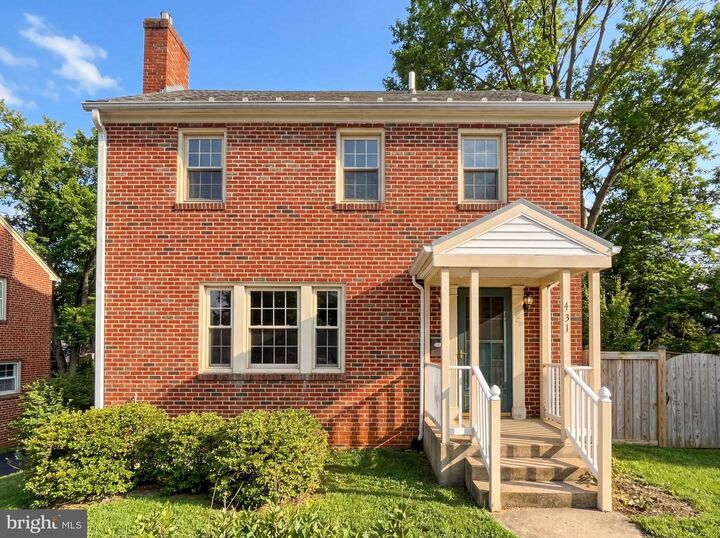 Property Photo: 431 Jefferson Street VA 22601