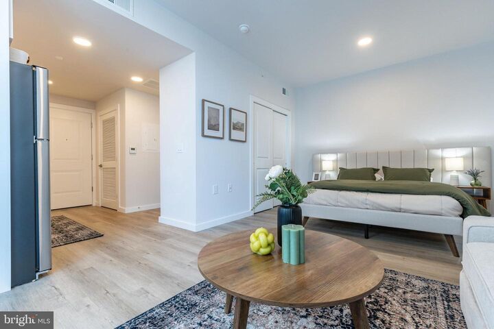 Property Photo:  1130 N Delaware Avenue 423  PA 19125 