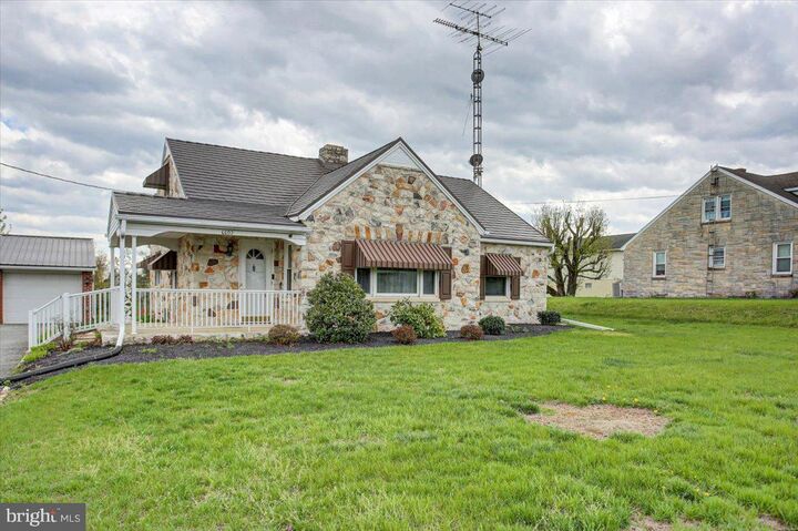 Property Photo:  6602 Lincoln Way West  PA 17252 