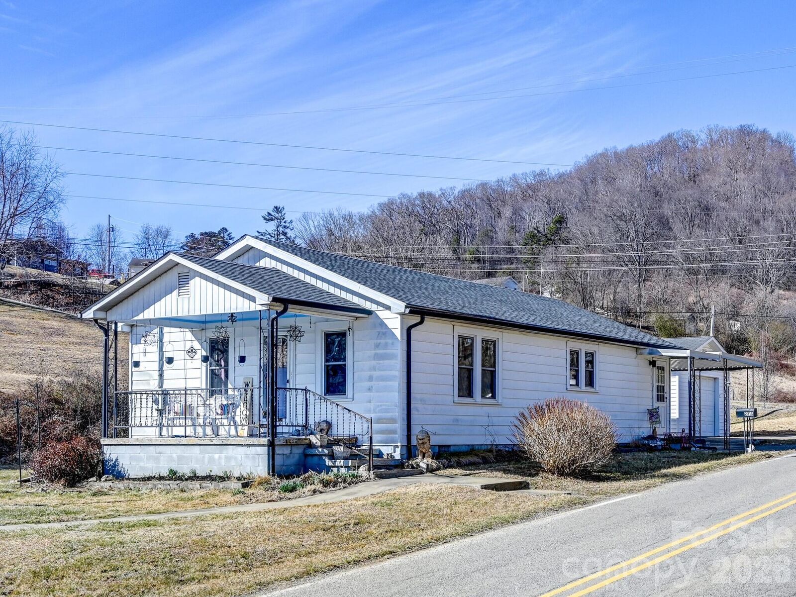 Property Photo: 2313 Hyder Mountain Road NC 28721
