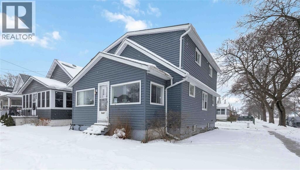 Property Photo: 463 Confederation Street ON N7T 2B5