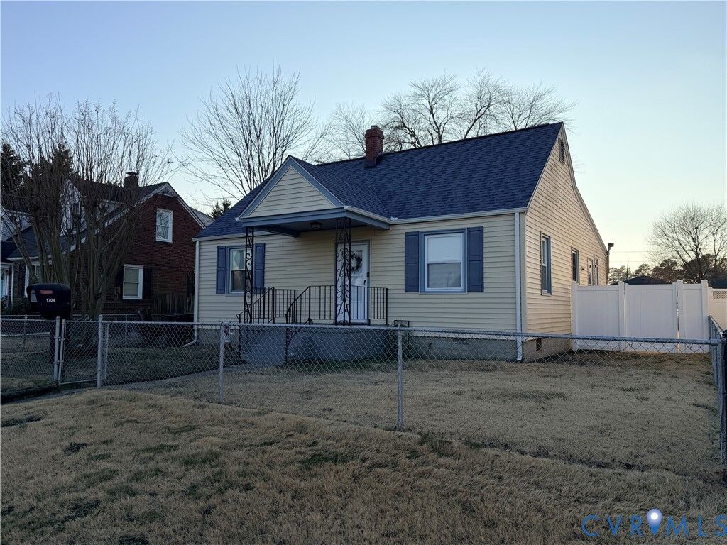 Property Photo: 1704 Franklin Avenue VA 23834