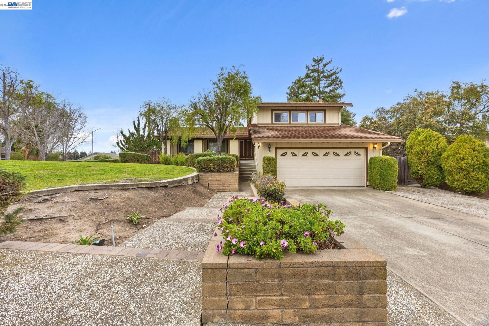 Property Photo: 43165 Via Moraga CA 94539