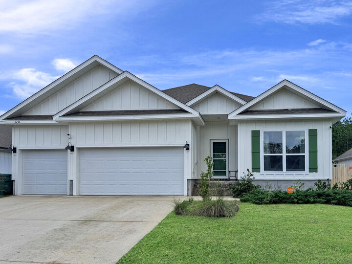Property Photo:  2456 Dakota Way  FL 32536 