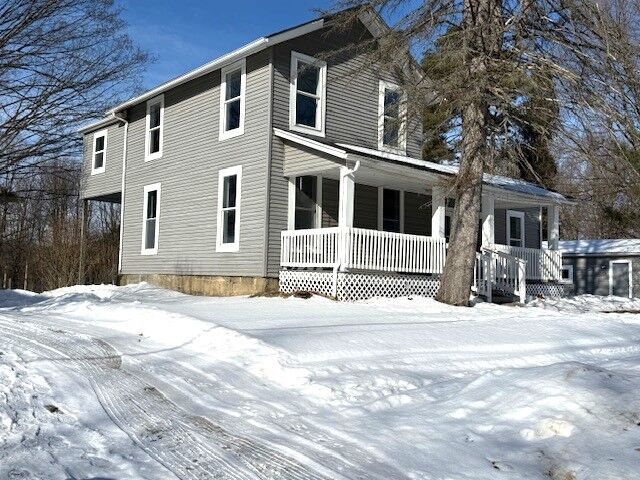 Property Photo:  33582 E Freemont Street  PA 16360 