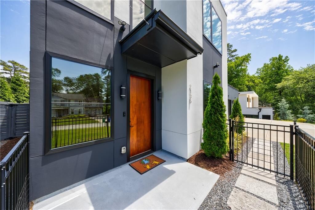 Property Photo:  2135 Marann Drive NE  GA 30345 