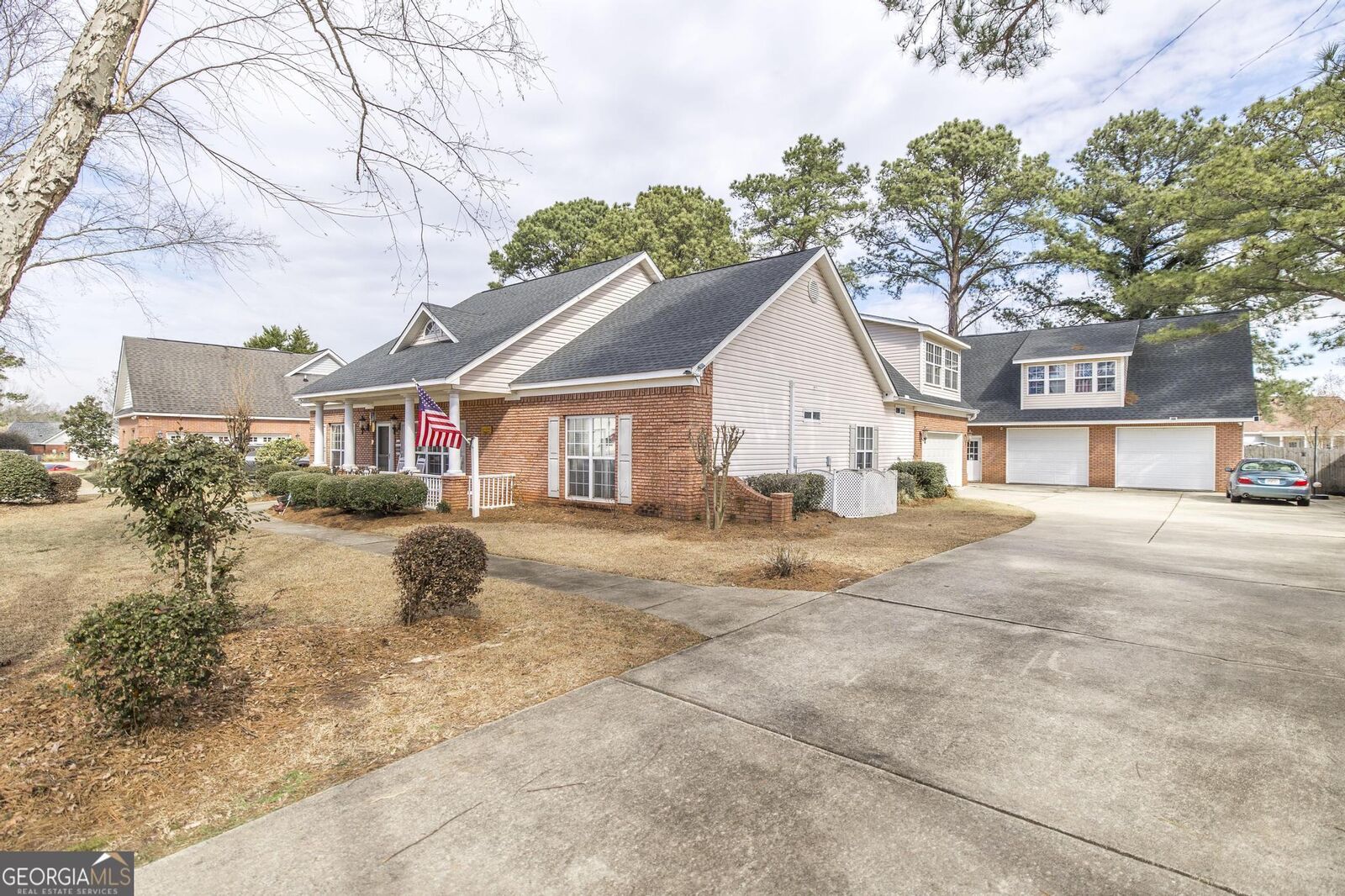 Property Photo:  105 White Pond Lane  GA 31088 