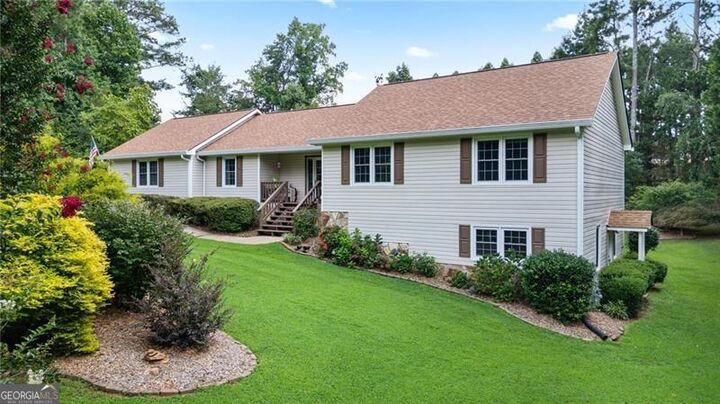 Property Photo: 1760 Commonwealth Trail GA 30041