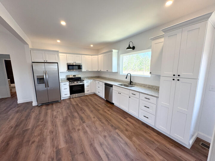Property Photo: 292 County Road 497 AL 35966