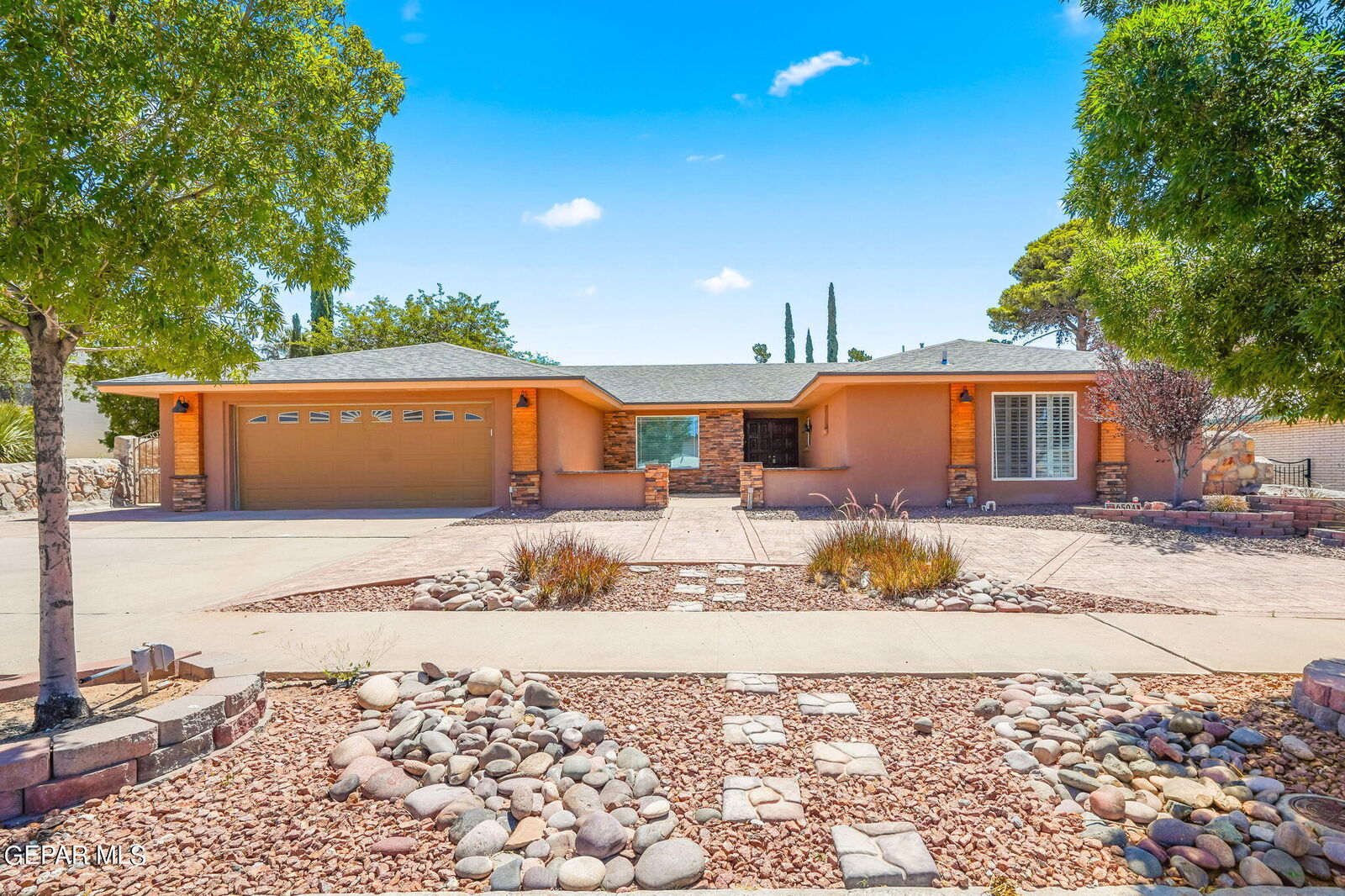 Property Photo:  6504 La Cadena Drive  TX 79912 