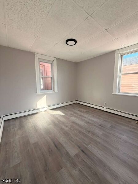 Property Photo:  134 E Jersey St 4  NJ 07206 